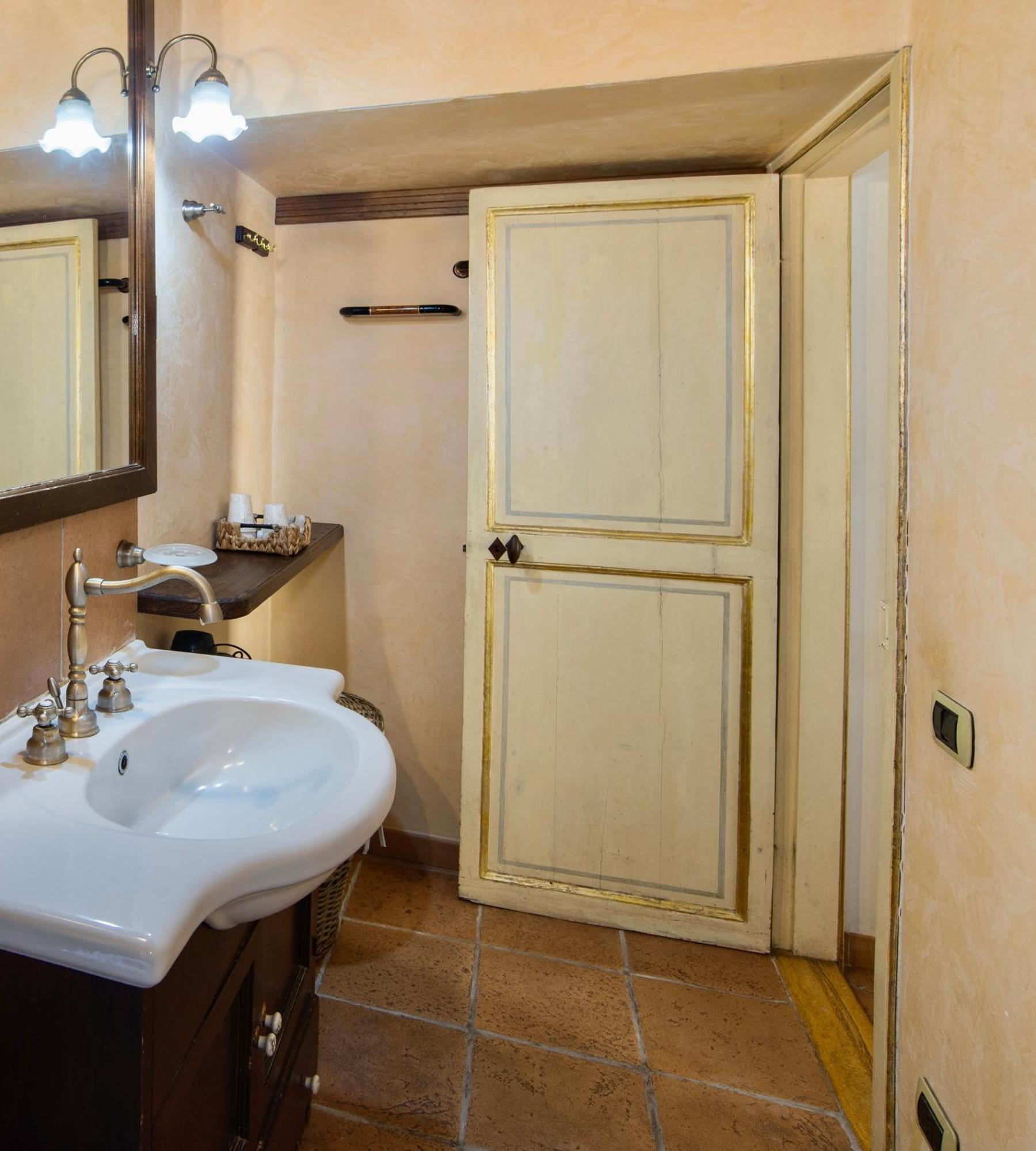 Trevi Fountain Apartment Rome Exterior photo